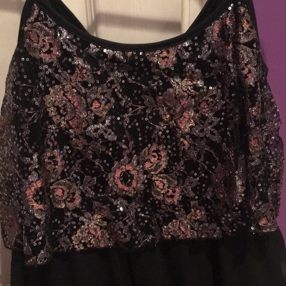 Altar’d State black dress with sequin top overlay - Picture 3 of 6